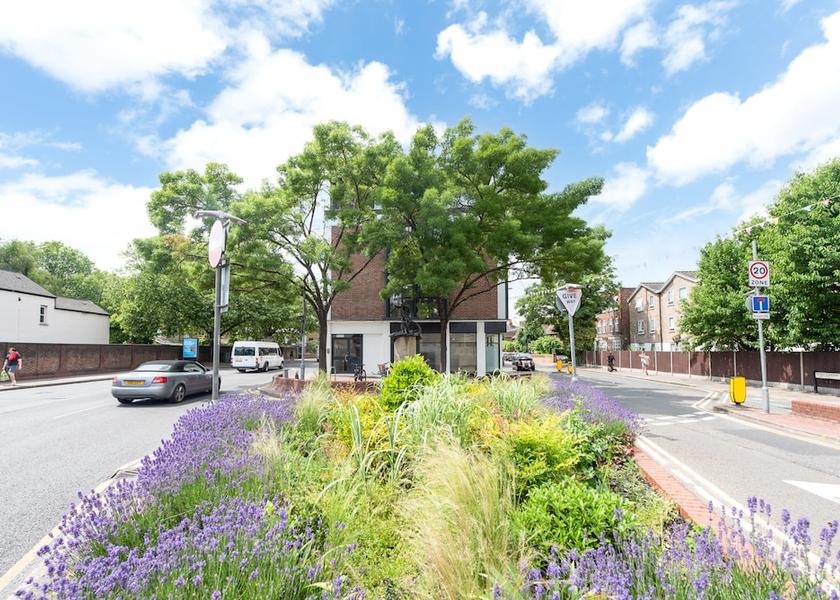 England Kingston Upon Thames Street View