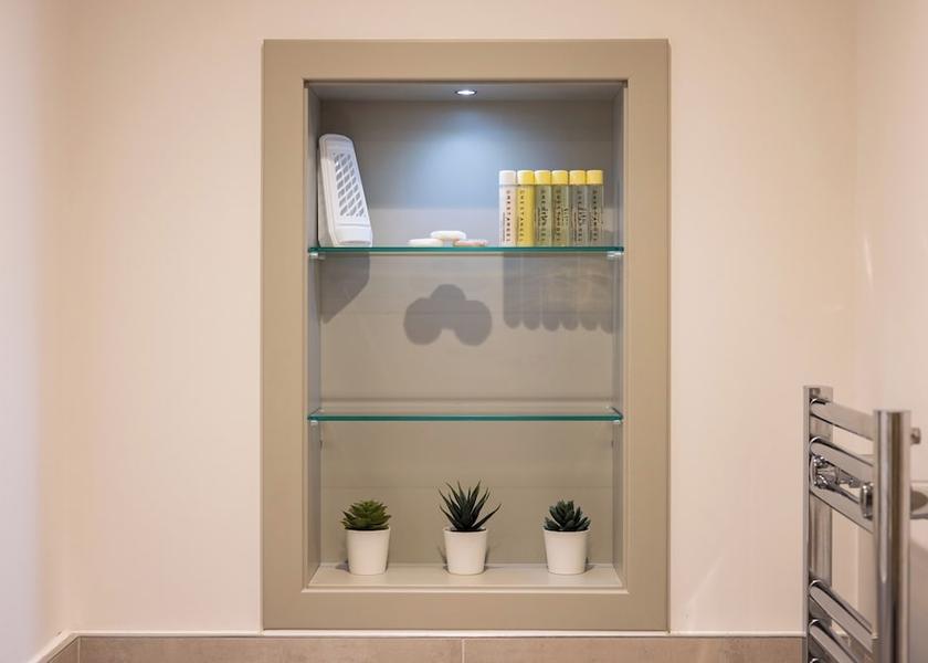 England Kingston Upon Thames Bathroom