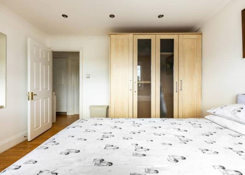 England Kingston Upon Thames Room