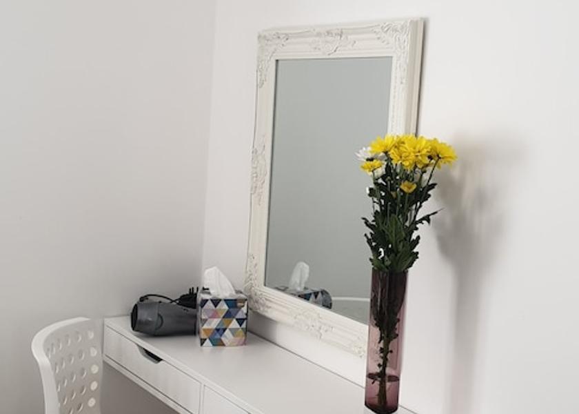 Scotland Kirkcaldy Room