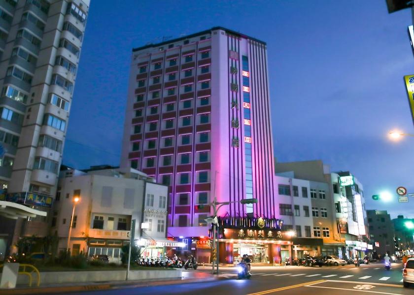 Penghu County Magong Front of property - evening/night