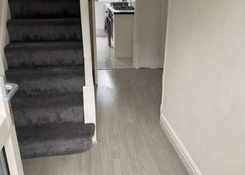 England Loughborough Exterior Detail