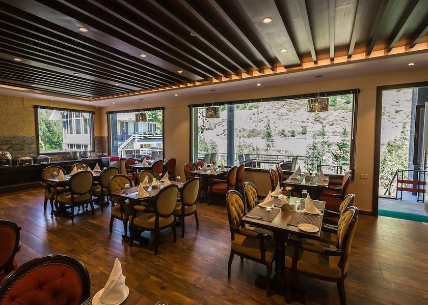 Himachal Pradesh Manali Food & Dining