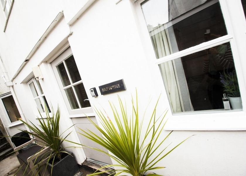 England Padstow Facade