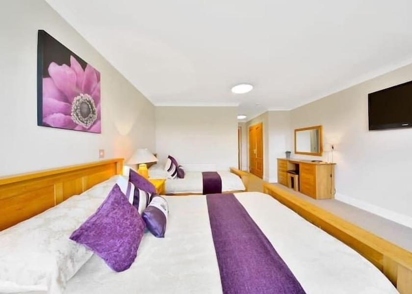 Scotland Penicuik Room