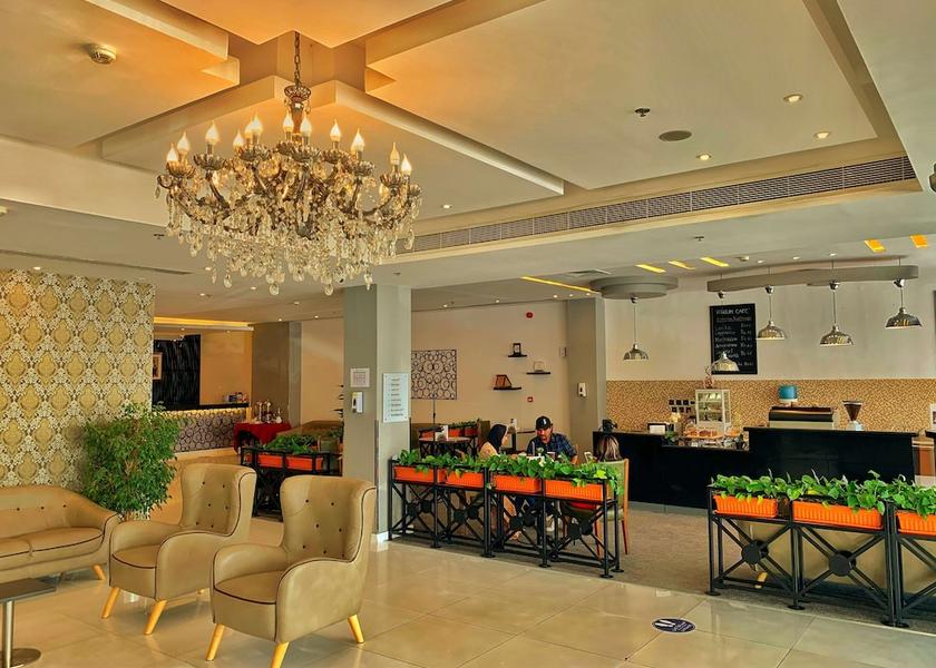  Muscat Lobby