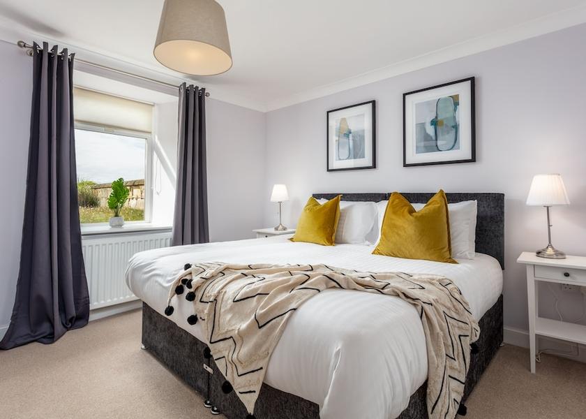 Scotland Prestwick Room