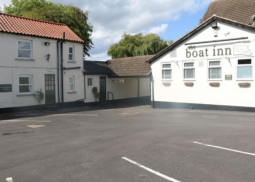 England Retford Exterior Detail