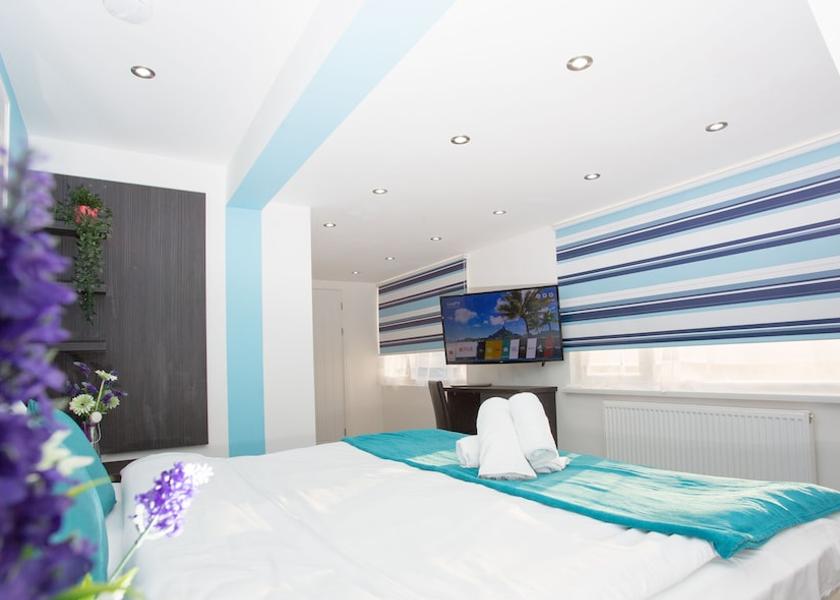 England Slough Room