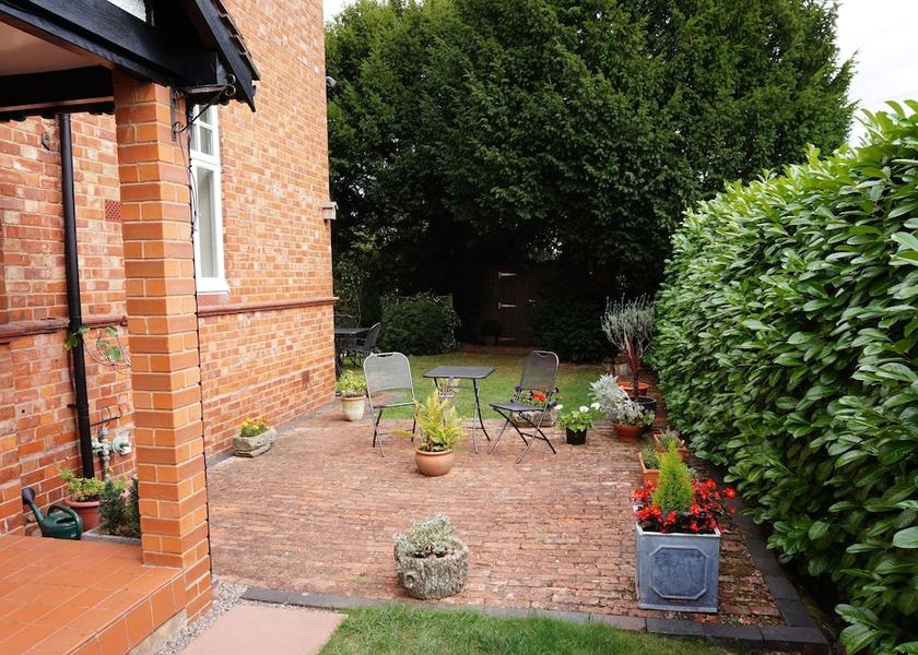 England Solihull Exterior Detail