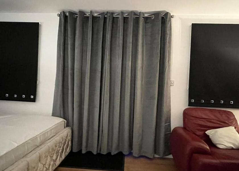 England Staines Room