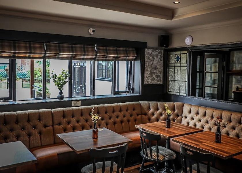 England Stockport Bar