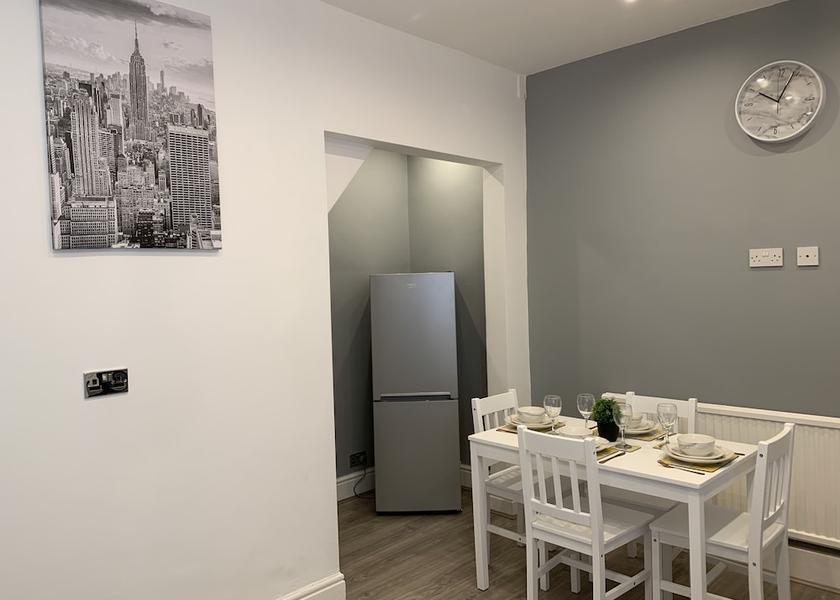 England Stockport In-Room Dining