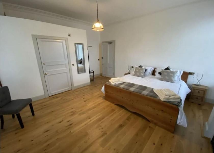 Scotland Thurso Room