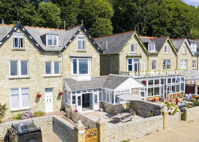 England Ventnor Exterior Detail