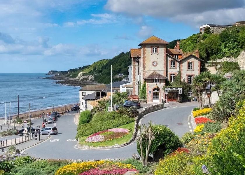 England Ventnor Exterior Detail