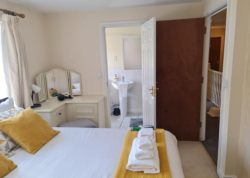 England Walsall Room
