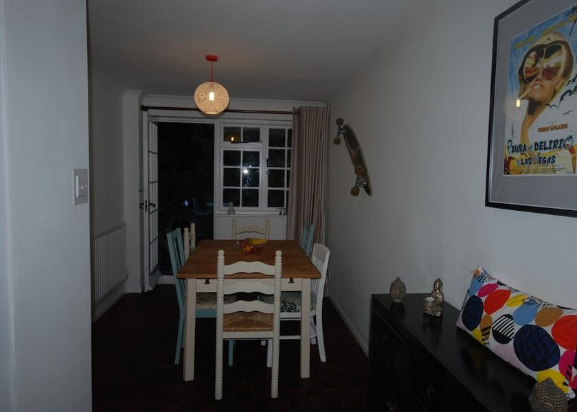 England Warwick Room