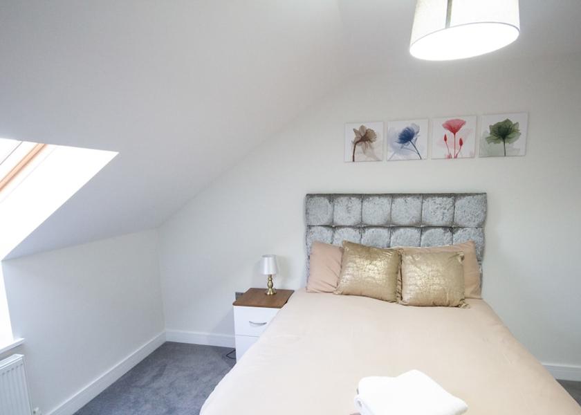 England West Drayton Room