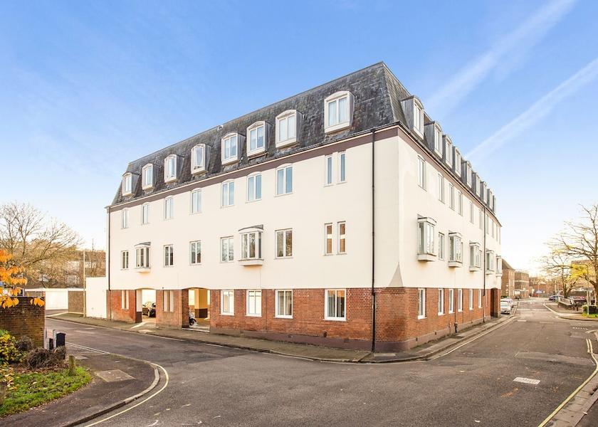 England Winchester Exterior Detail