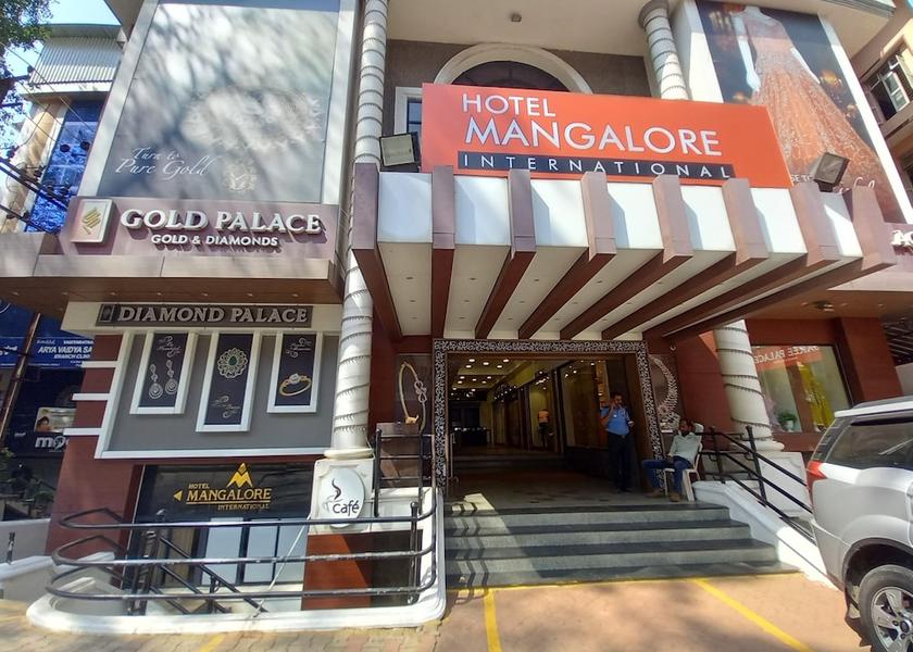 Karnataka Mangalore Hotel Exterior