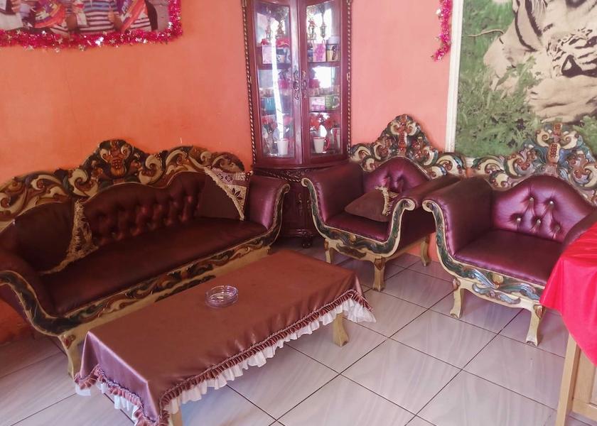  Jambi Interior Entrance