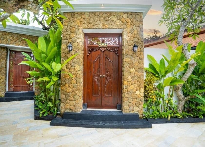 Bali Legian Exterior Detail
