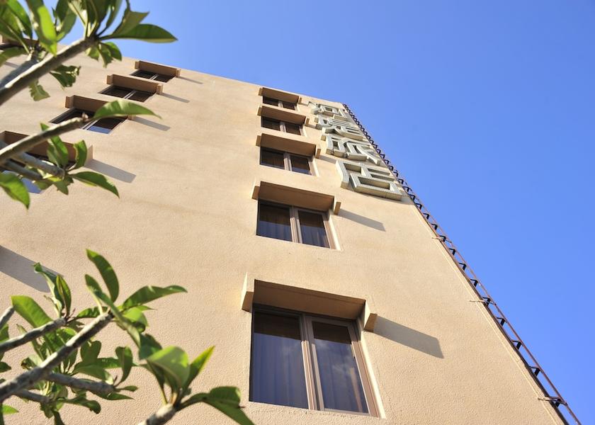 Pingtung County Hengchun Exterior detail