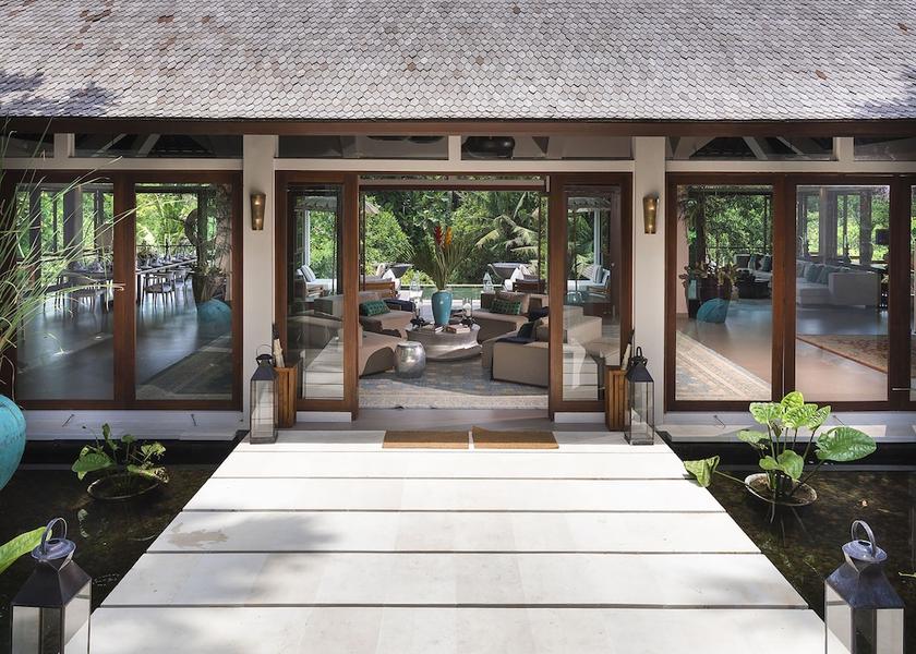 Bali Tabanan Entrance