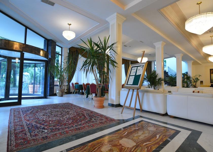 Veneto Abano Terme Interior Entrance