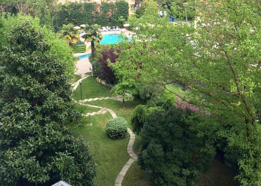 Veneto Abano Terme Property Grounds