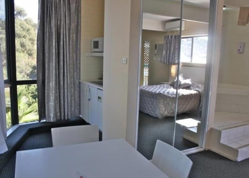 New South Wales Sydney Room
