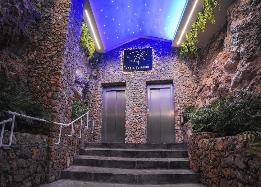 Campania Agerola Reception