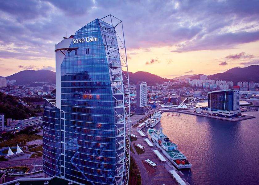 South Jeolla Yeosu Exterior detail