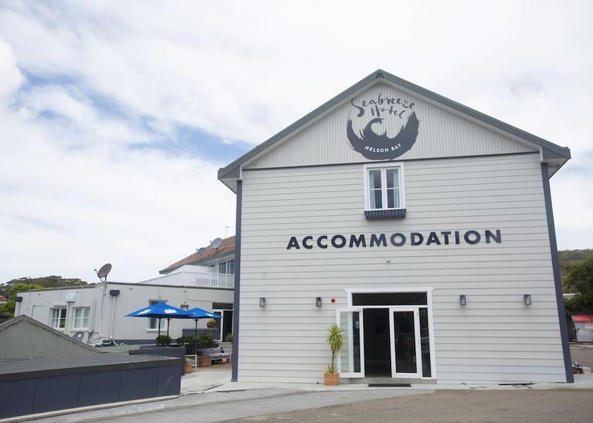 New South Wales Nelson Bay Reception