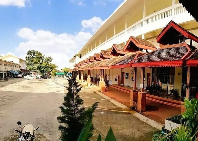 Chiang Rai Province Mae Sai Parking