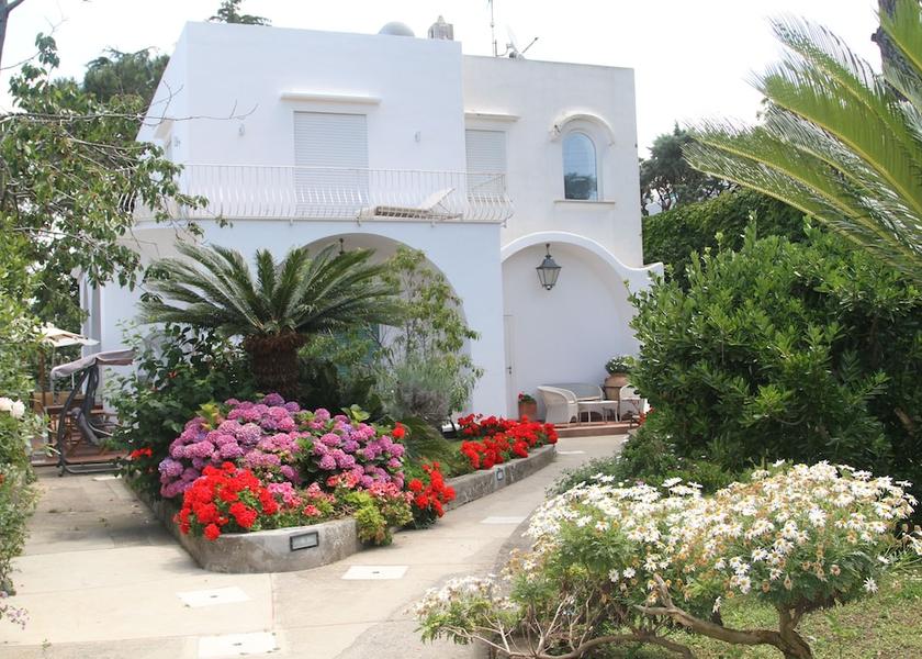 Campania Anacapri Exterior Detail