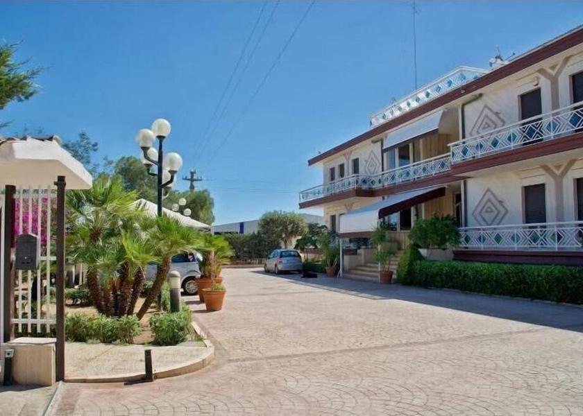 Puglia Andria Exterior Detail