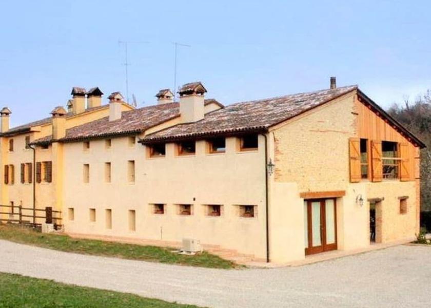 Veneto Asolo Exterior Detail