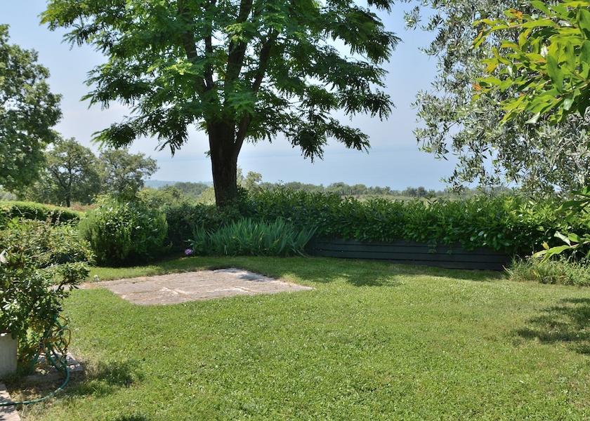 Veneto Bardolino Property Grounds