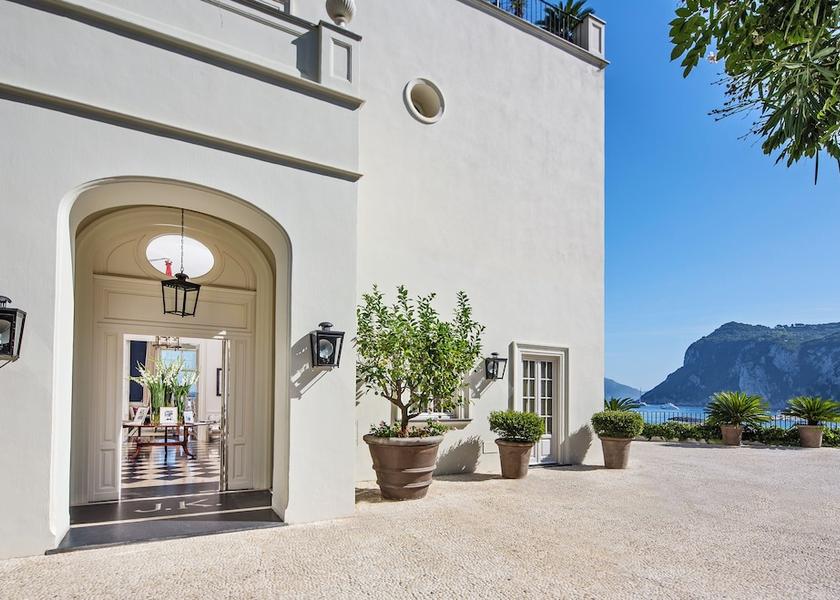 Campania Capri Facade