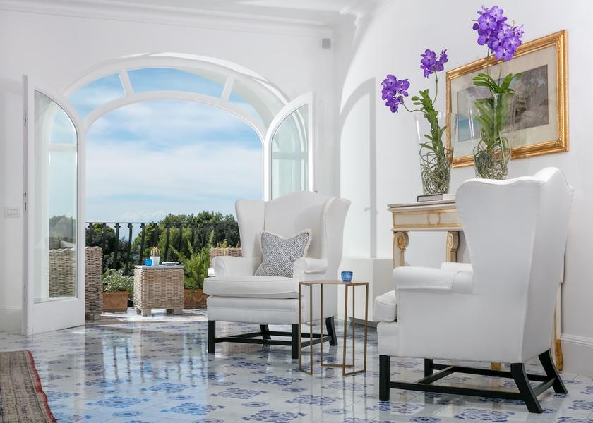 Campania Capri Lobby