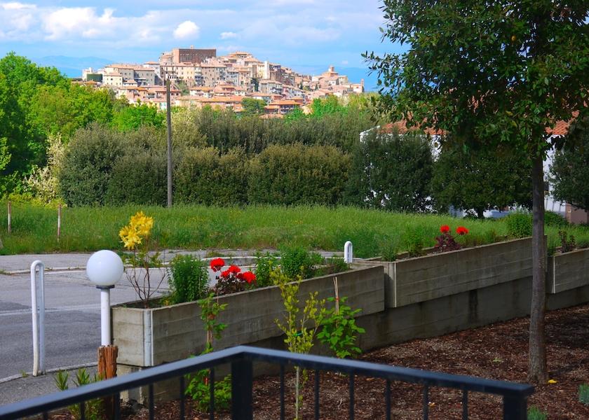 Tuscany Chianciano Terme Garden