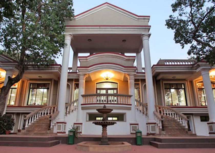 Maharashtra Matheran Hotel Exterior