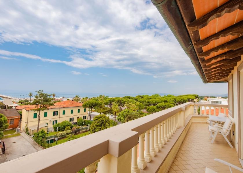 Tuscany Forte dei Marmi Balcony View