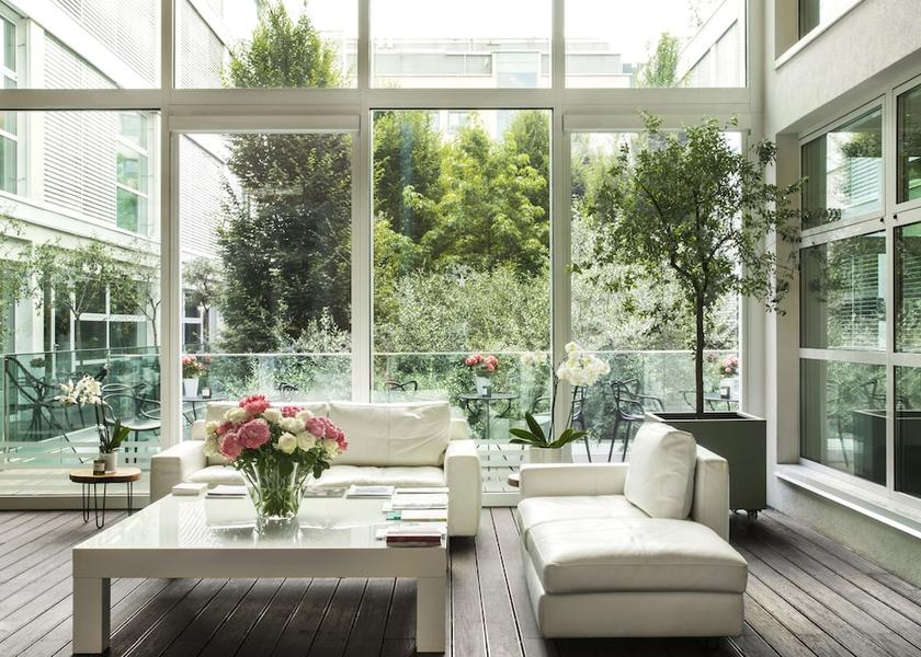 Lombardy Milan Lobby sitting area