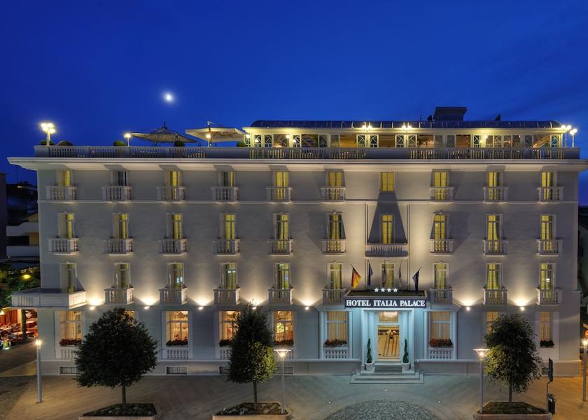 Friuli Venezia Giulia Lignano Sabbiadoro Facade