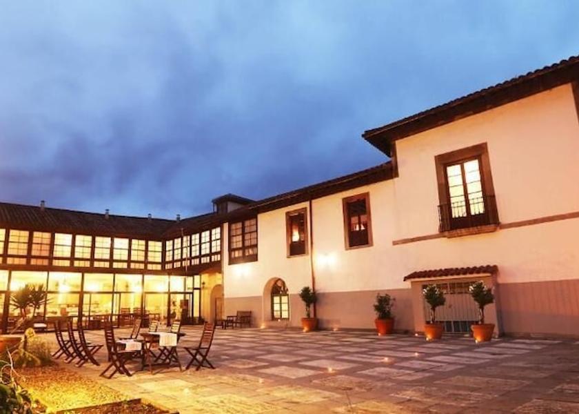 Asturias Pravia Primary image