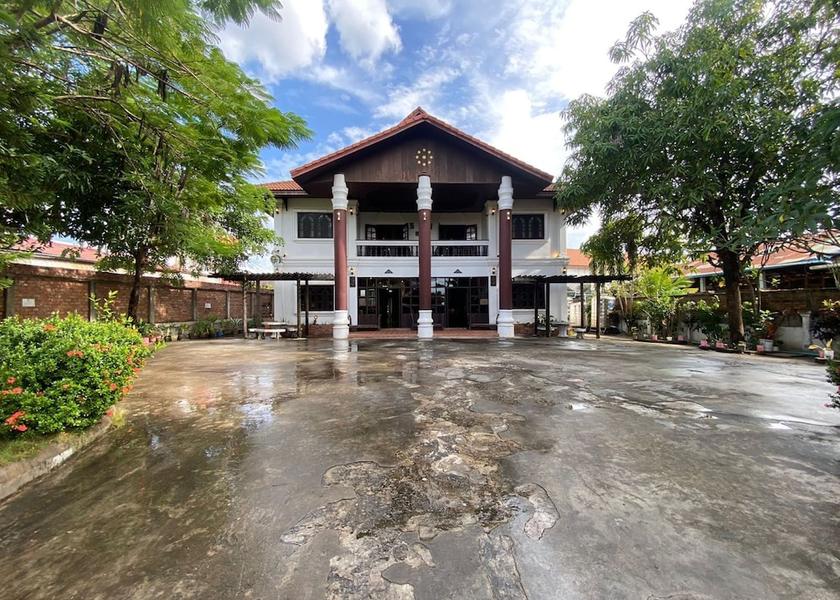 Luang Prabang Province Luang Prabang Exterior