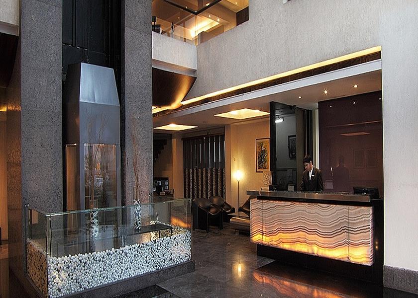 Maharashtra Mumbai Public Areas